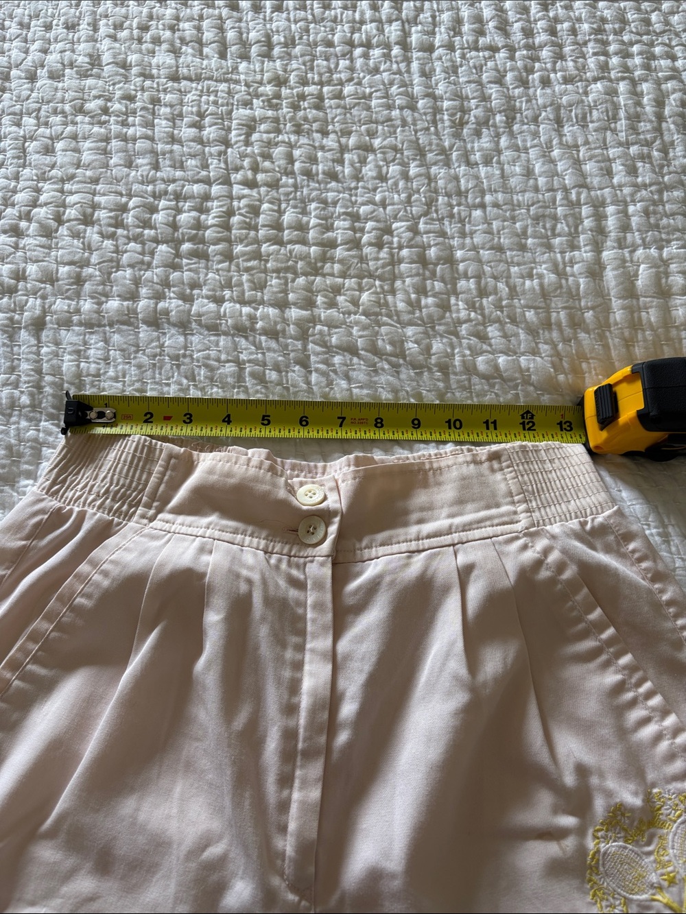 Vintage Women's Australian L’alpina Light Pink Embroidered Shorts 46 XS Stains - Picture 6 of 11